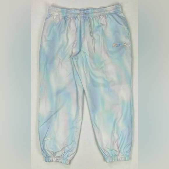 Women’s Nike Iridescent Pastel Pink Windbreaker Pants size Small - Picture 1 of 9